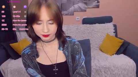 Snapshot of rebeccawind chatting on September 2025 11:45:02 AM RebeccaWind online show from September 2025 11:45:02 AM