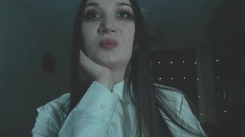 AnnaAnnet online show from April 2026 12:53:02 PM