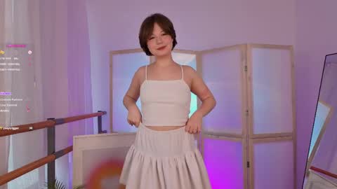 Mia online show from May 2026 07:04:01 AM