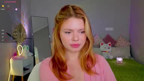 Snapshot of red__candy chatting on October 2025 01:30:01 PM red__candy online show from October 2025 01:30:01 PM