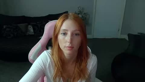 Red -  online show from October 2025 02:04:01 PM