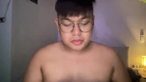 Red Libra online show from November 2025 02:44:01 AM