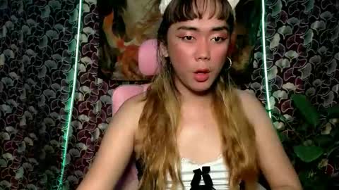 Snapshot of red_kitsune69 chatting on September 2025 08:42:02 PM red_kitsune69 online show from September 2025 08:42:02 PM