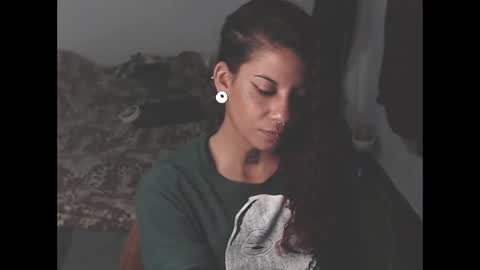 Instagram Valerie yourdream online show from February 2025 05:16:01 PM