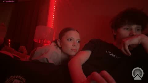 red tropi online show from January 2026 10:57:02 PM