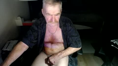 Red online show from June 2026 04:11:02 AM