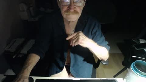 Red online show from August 2026 01:05:02 AM
