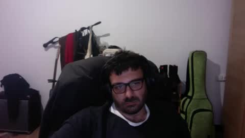 redbonezzzz online show from April 2026 01:12:02 AM