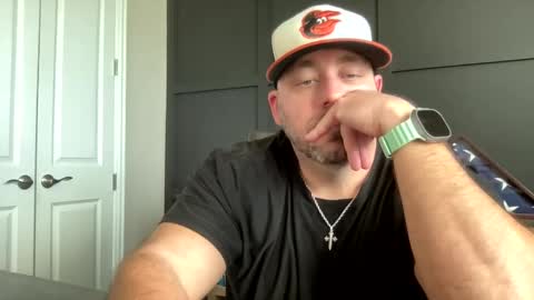 Snapshot of redbull1414 chatting on December 2024 10:20:01 PM RedBull online show from December 2024 10:20:01 PM