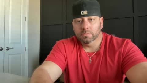 Snapshot of redbull1414 chatting on February 2025 04:00:02 PM RedBull online show from February 2025 04:00:02 PM