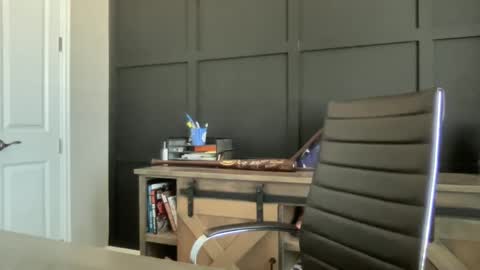 Snapshot of redbull1414 chatting on February 2025 07:10:02 PM RedBull online show from February 2025 07:10:02 PM