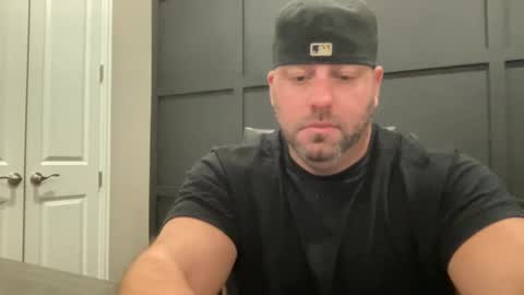 Snapshot of redbull1414 chatting on February 2025 01:56:01 AM RedBull online show from February 2025 01:56:01 AM