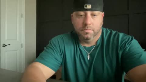 Snapshot of redbull1414 chatting on February 2025 02:26:01 PM RedBull online show from February 2025 02:26:01 PM