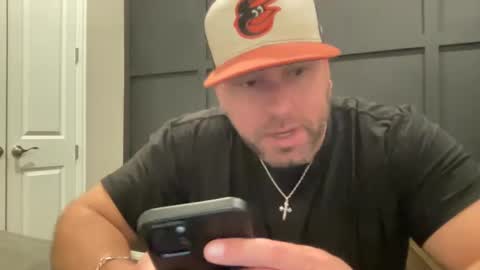 Snapshot of redbull1414 chatting on March 2025 01:42:01 PM RedBull online show from March 2025 01:42:01 PM