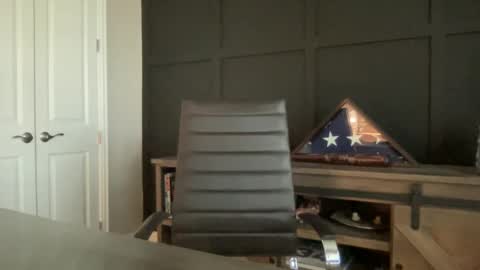 Snapshot of redbull1414 chatting on September 2025 01:00:02 PM RedBull online show from September 2025 01:00:02 PM