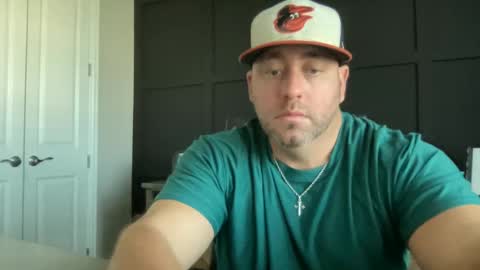 Snapshot of redbull1414 chatting on September 2025 01:35:01 PM RedBull online show from September 2025 01:35:01 PM