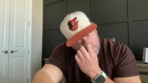 Snapshot of redbull1414 chatting on November 2025 06:52:02 PM RedBull online show from November 2025 06:52:02 PM