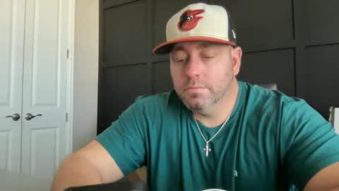 Snapshot of redbull1414 chatting on November 2025 05:31:01 PM RedBull online show from November 2025 05:31:01 PM