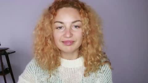 Snapshot of reddgirll chatting on January 2025 04:48:01 PM reddgirll online show from January 2025 04:48:01 PM