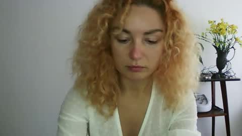 Snapshot of reddgirll chatting on February 2025 12:03:02 PM reddgirll online show from February 2025 12:03:02 PM