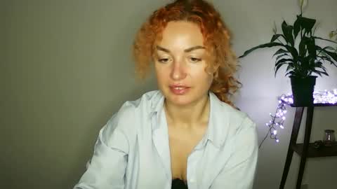 Snapshot of reddgirll chatting on February 2025 05:39:02 PM reddgirll online show from February 2025 05:39:02 PM