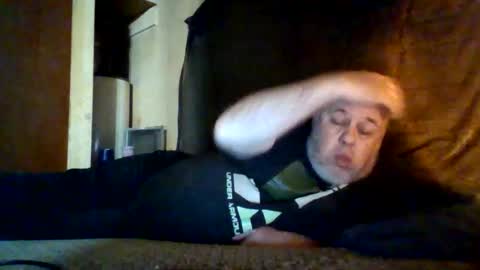 reddragon1195 online show from November 2025 03:20:01 AM