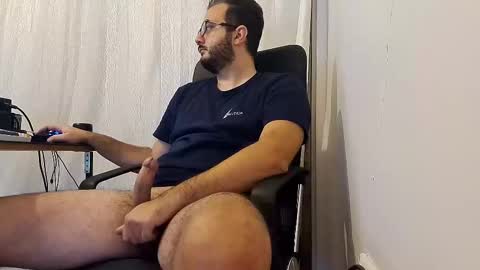 Snapshot of redhattt chatting on November 2025 04:28:01 PM Redhat online show from November 2025 04:28:01 PM