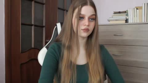 Lily online show from April 2026 02:34:01 AM
