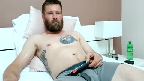 Snapshot of redheadlover828 chatting on March 2025 06:10:02 AM Kevin online show from March 2025 06:10:02 AM