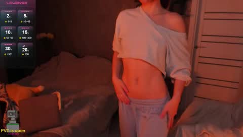 Stephanie online show from December 2025 10:24:02 AM