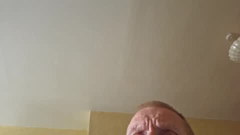 Snapshot of redrodridding chatting on October 2025 01:34:02 PM redrodridding online show from October 2025 01:34:02 PM
