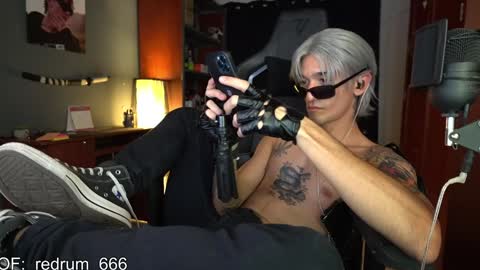 Red online show from February 2025 09:52:01 PM