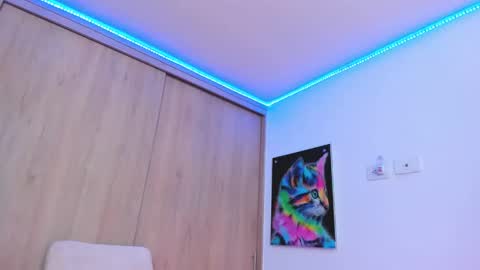 redski77 online show from February 2025 09:15:01 AM