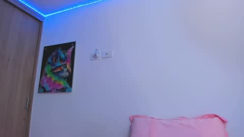 redski77 online show from March 2025 09:25:02 AM