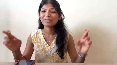 Snapshot of reenakeeny chatting on July 2026 10:57:01 AM Alika online show from July 2026 10:57:01 AM