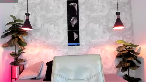 Snapshot of regan_pearson chatting on November 2025 02:39:02 AM Regan online show from November 2025 02:39:02 AM