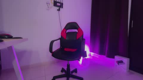 regina_mills_milk online show from January 2026 01:52:01 AM