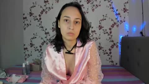 Alisa online show from February 2025 12:36:01 PM