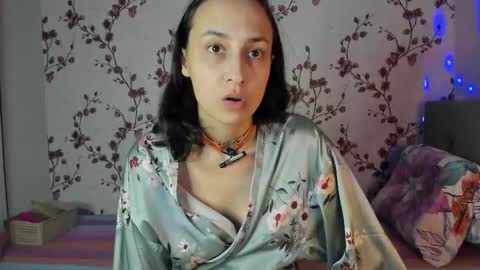 Alisa online show from December 2025 11:40:02 AM