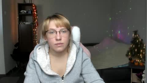 Regina online show from January 2025 06:38:01 AM