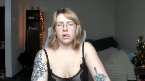 Regina online show from January 2025 08:51:02 AM