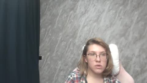 Regina online show from January 2025 01:11:01 PM