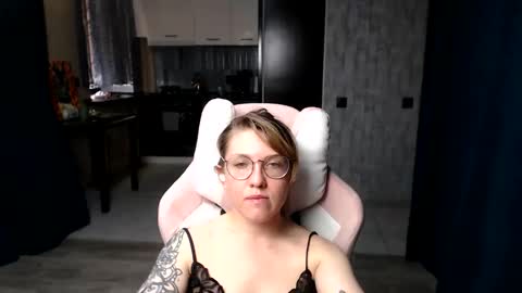 Regina online show from September 2025 11:56:01 AM