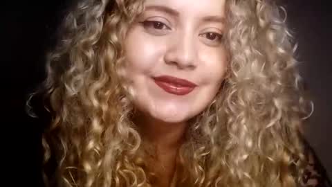 Snapshot of rei_chan26 chatting on December 2024 10:50:02 AM Tania Nixx online show from December 2024 10:50:02 AM
