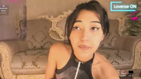 Rei online show from October 2025 01:38:01 AM