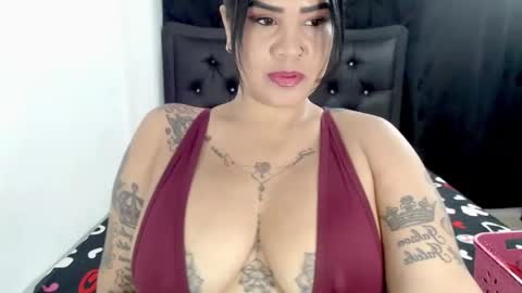 Snapshot of reichell_hot chatting on February 2025 08:44:02 PM reichell hot online show from February 2025 08:44:02 PM