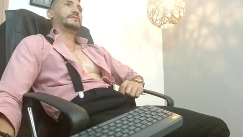   REIKO  online show from January 2025 12:47:01 AM