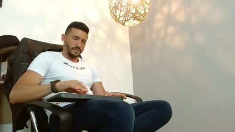   REIKO  online show from February 2025 02:06:02 AM