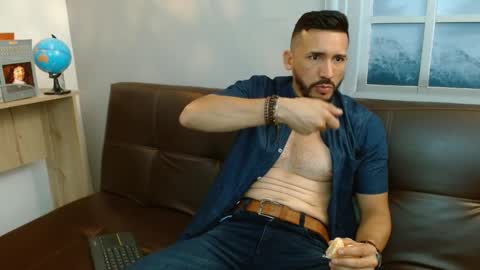   REIKO  online show from March 2025 10:56:01 PM