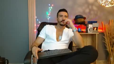   REIKO  online show from March 2026 02:55:01 PM